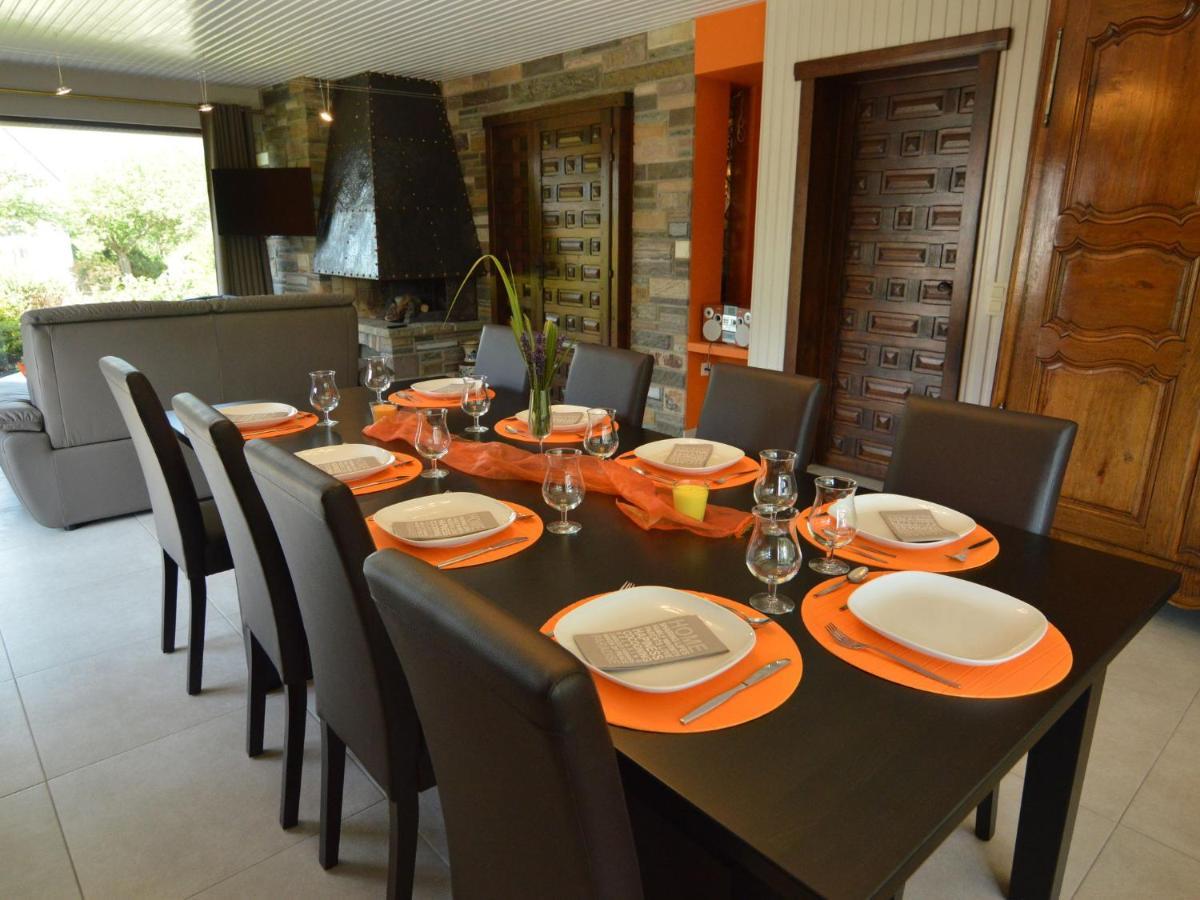 Elegant Villa In Stavelot With Fitness Playroom 外观 照片