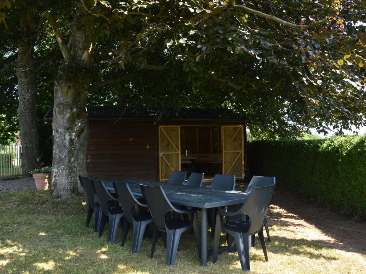 Elegant Villa In Stavelot With Fitness Playroom 外观 照片
