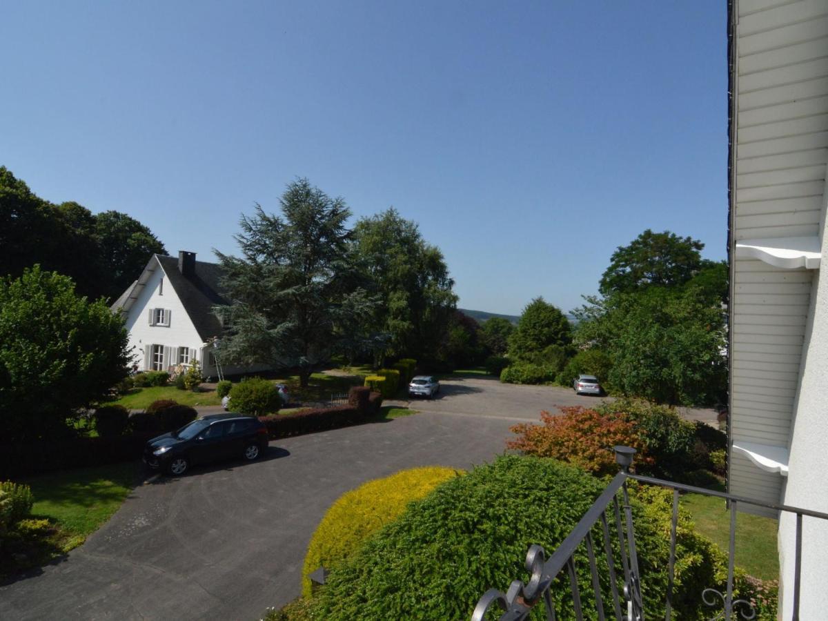 Elegant Villa In Stavelot With Fitness Playroom 外观 照片