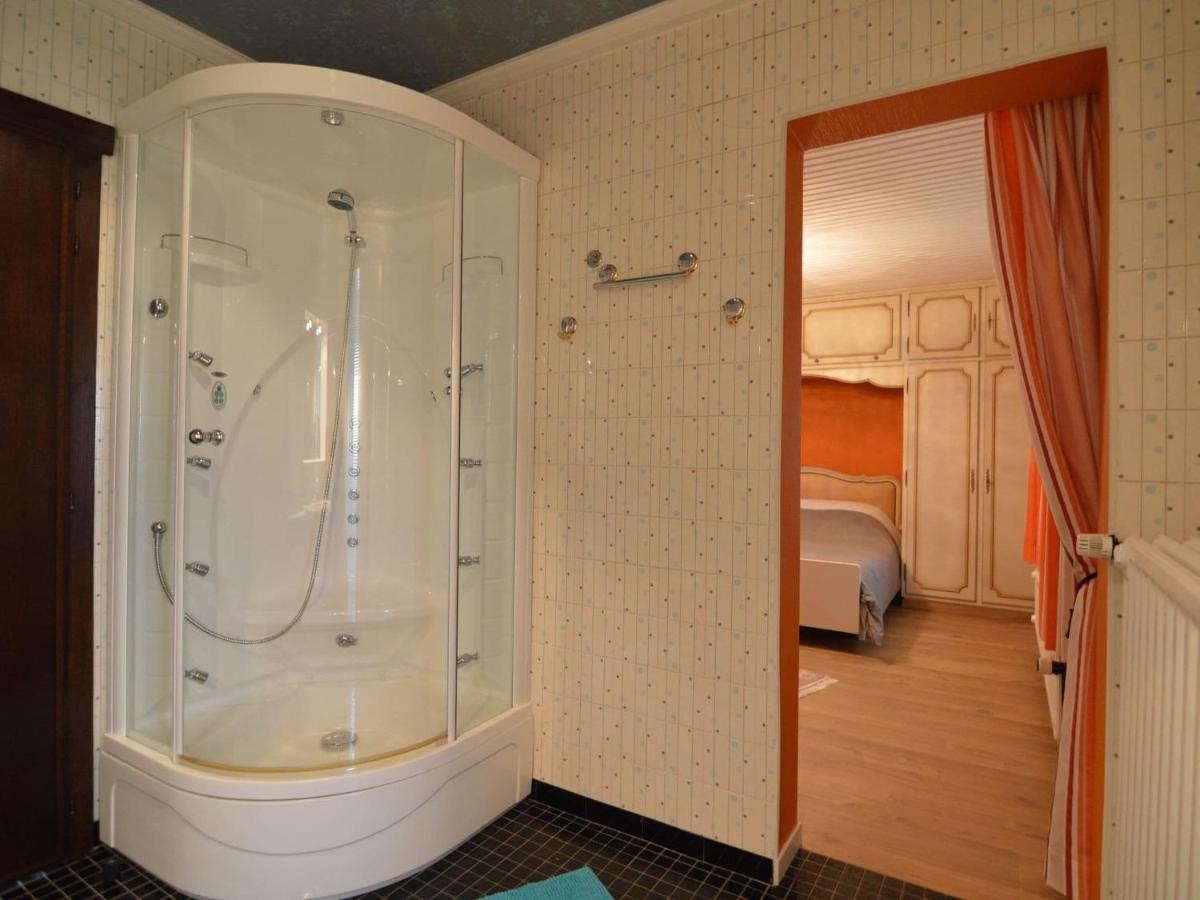 Elegant Villa In Stavelot With Fitness Playroom 外观 照片
