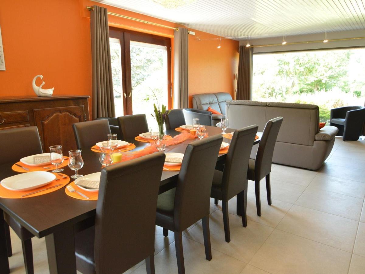 Elegant Villa In Stavelot With Fitness Playroom 外观 照片