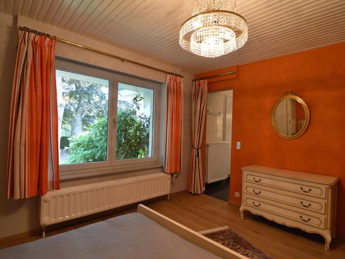 Elegant Villa In Stavelot With Fitness Playroom 外观 照片